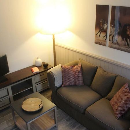 La Grosse Pierre Villa Mehers Екстериор снимка