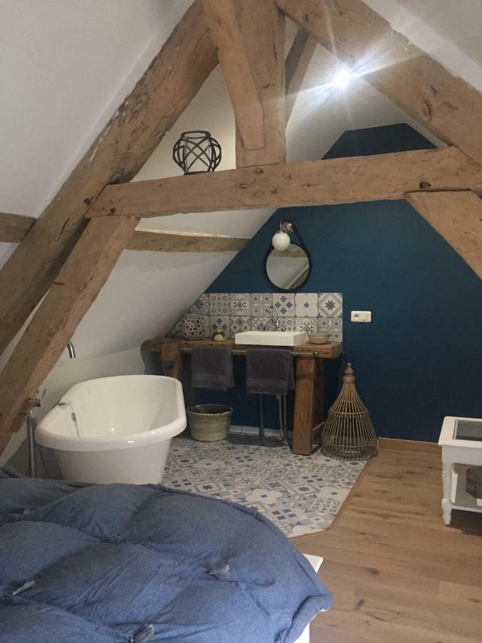 La Grosse Pierre Villa Mehers Екстериор снимка