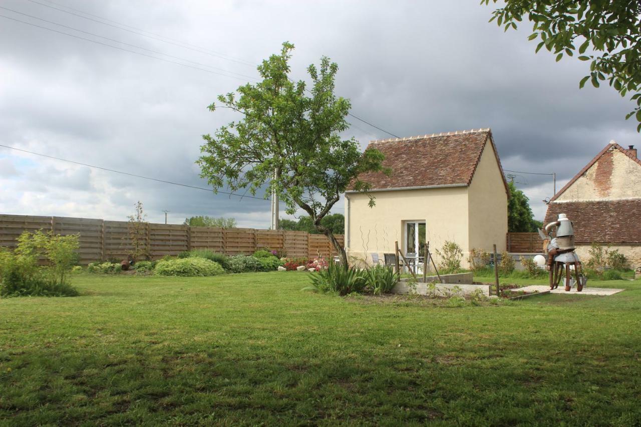 La Grosse Pierre Villa Mehers Екстериор снимка